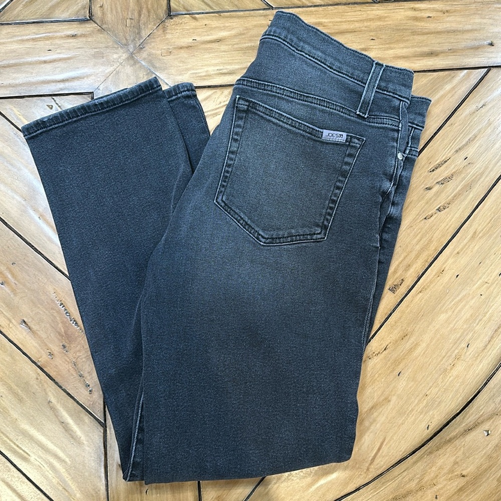 Mens joe's jeans. 36Wx32L